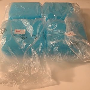 Tupperware blue sandwich containers NWT *$20 for ALL Sandwich containers